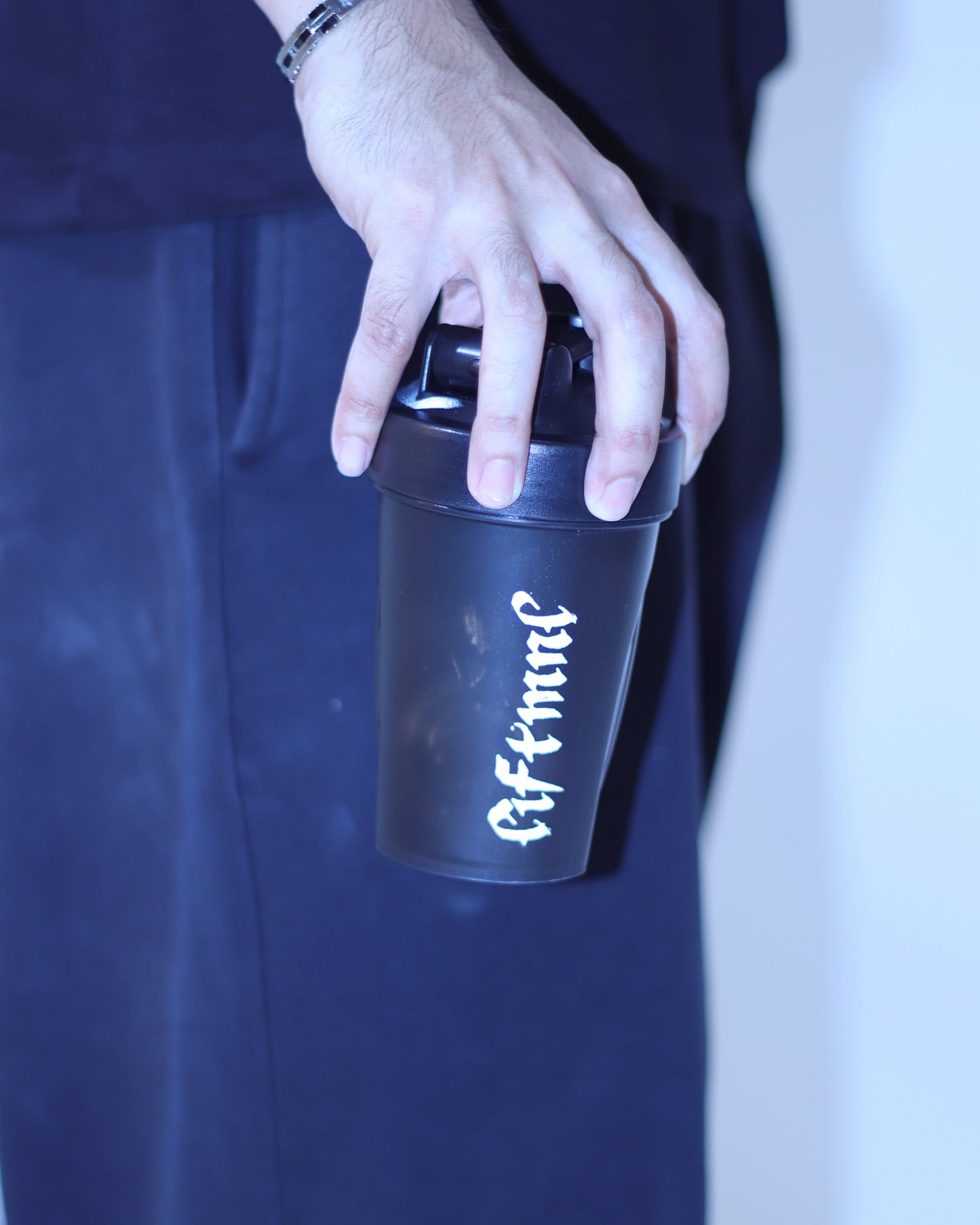 MNL Shaker
