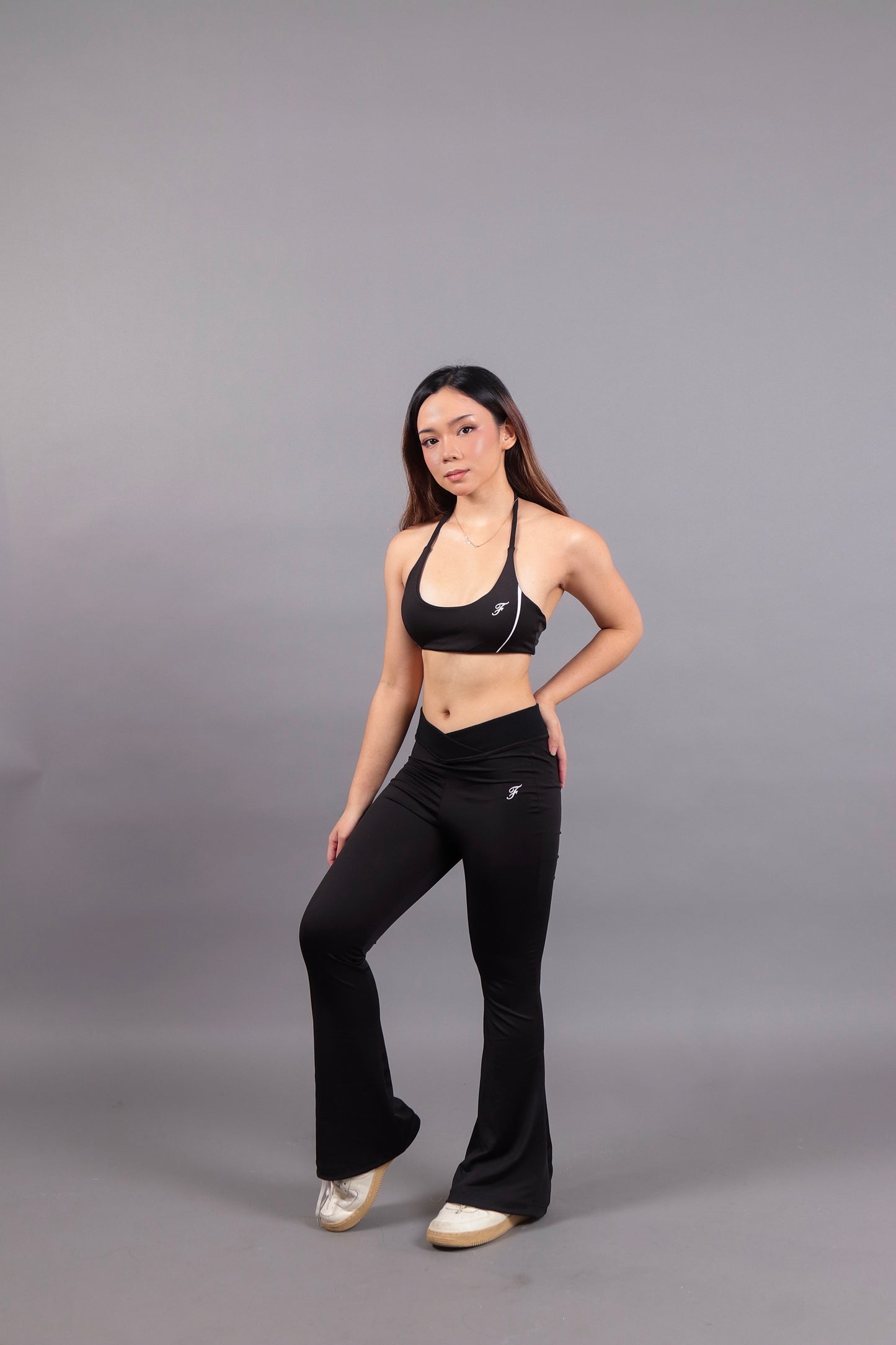 Ascent Flare Leggings - Noir
