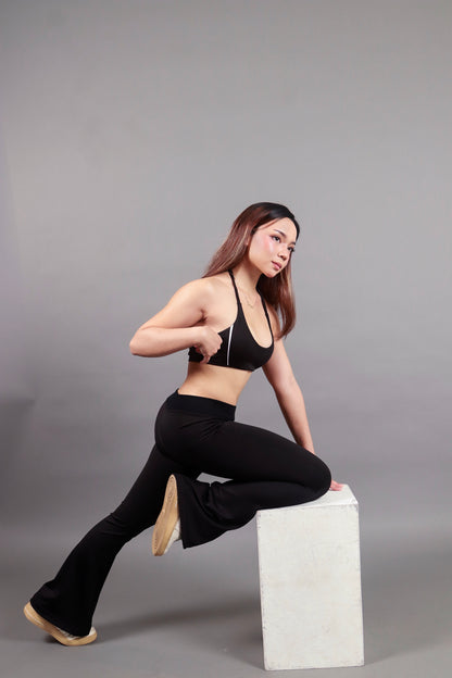 Ascent Flare Leggings - Noir